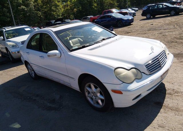 2001 MERCEDES-BENZ C-Class