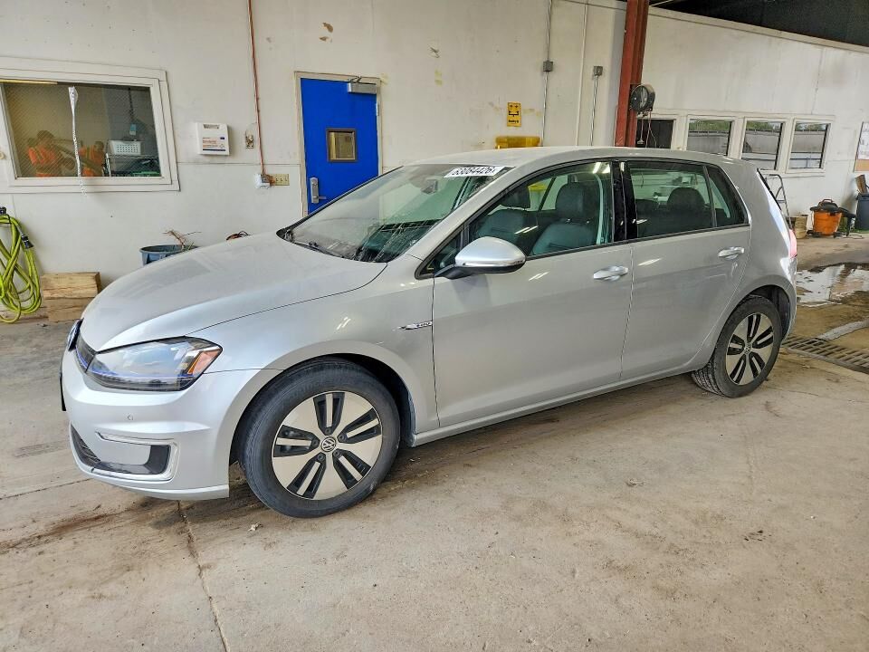 2016 VOLKSWAGEN e-Golf