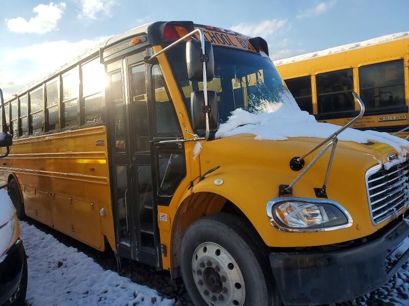 2012 FREIGHTLINER B2 Bus Chassis