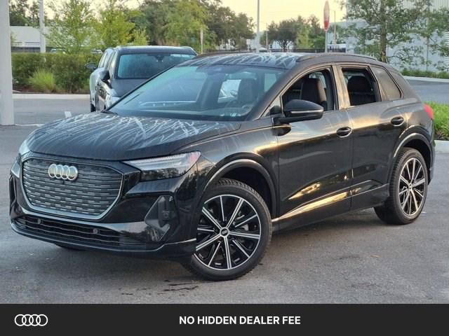 2022 AUDI Q4
