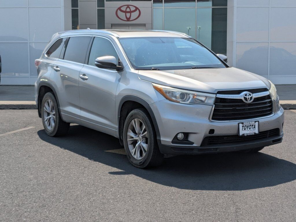2015 TOYOTA Highlander