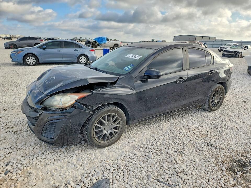 2011 MAZDA Mazda3