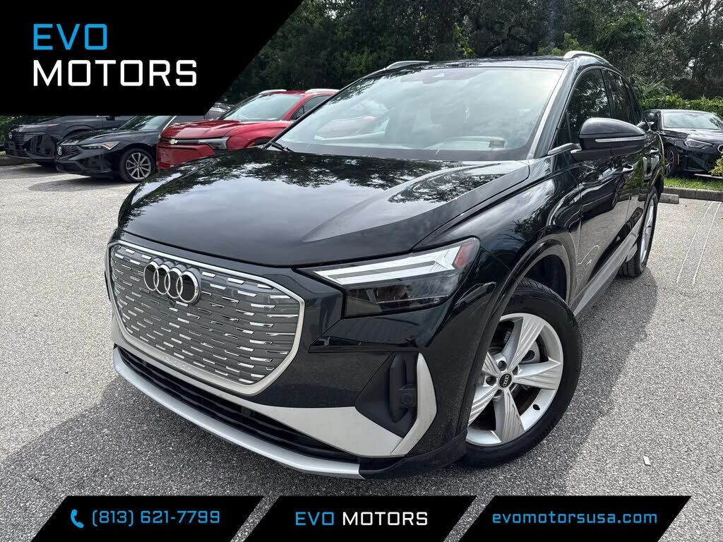 2024 AUDI Q4
