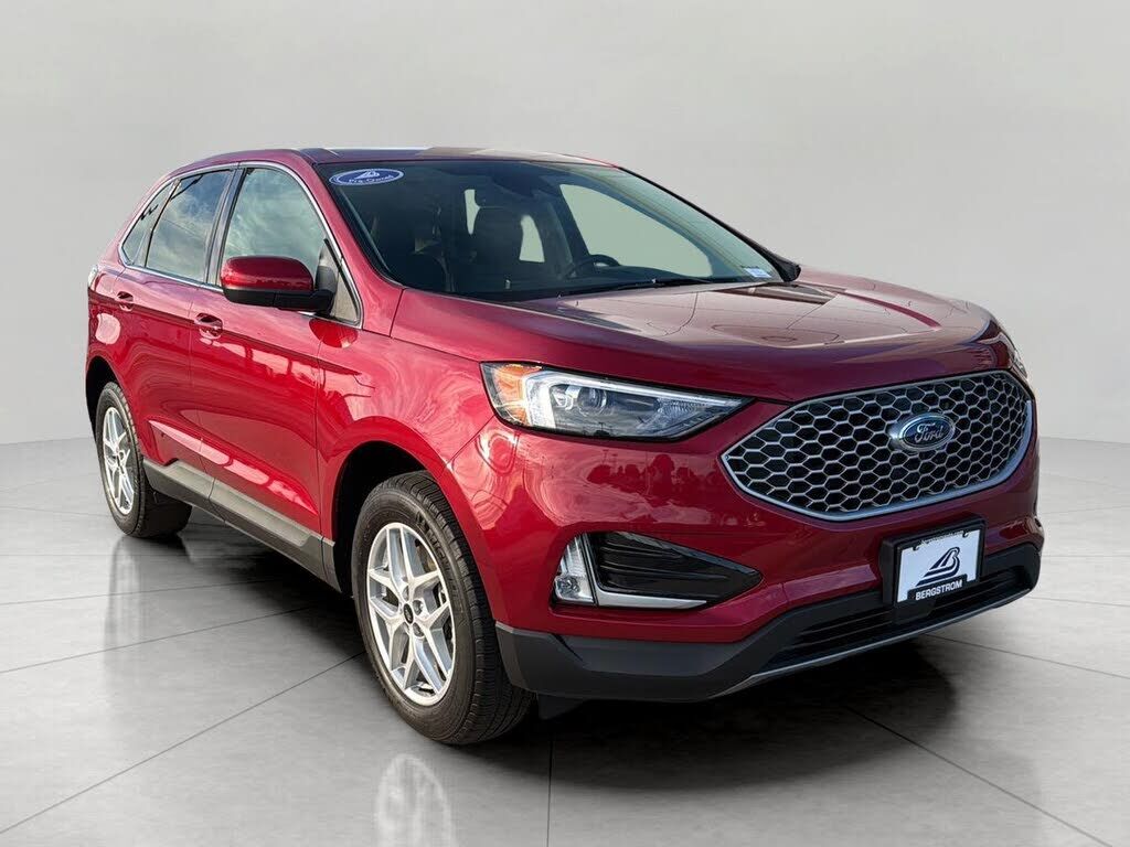 2023 FORD Edge