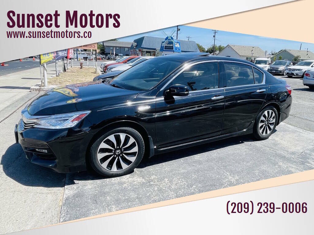 2017 HONDA Accord