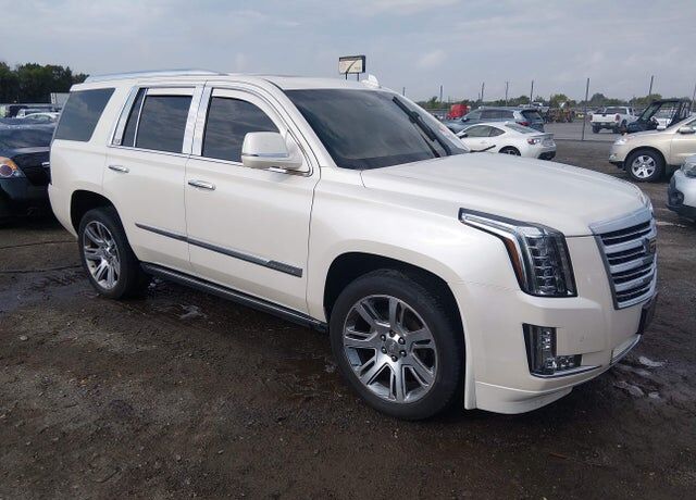 2015 CADILLAC Escalade