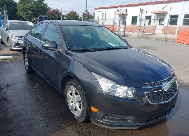 2013 CHEVROLET Cruze