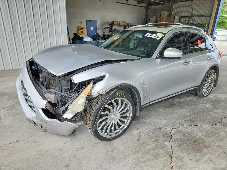2011 INFINITI FX35