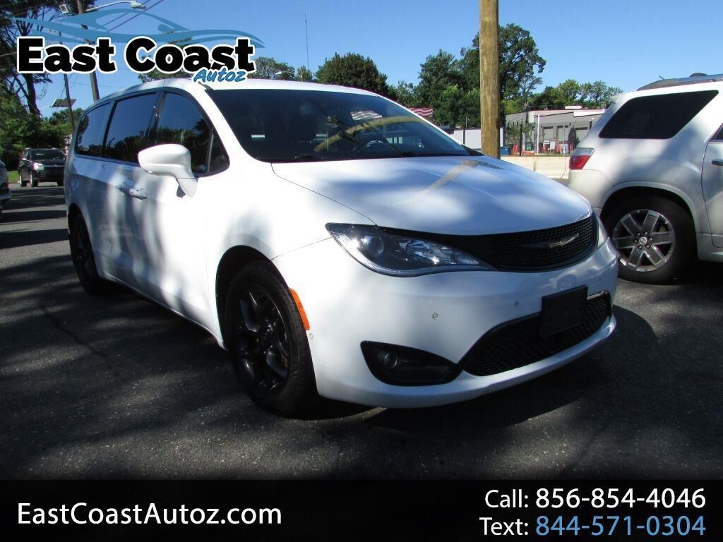 2020 CHRYSLER Pacifica