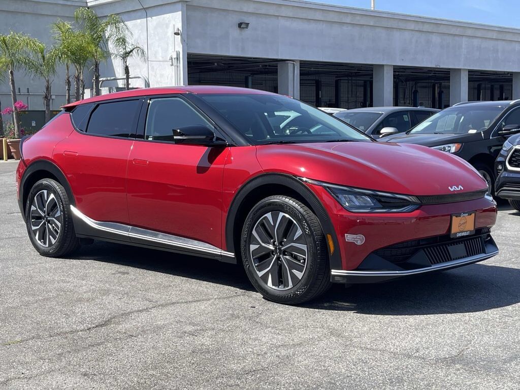 2024 KIA EV6