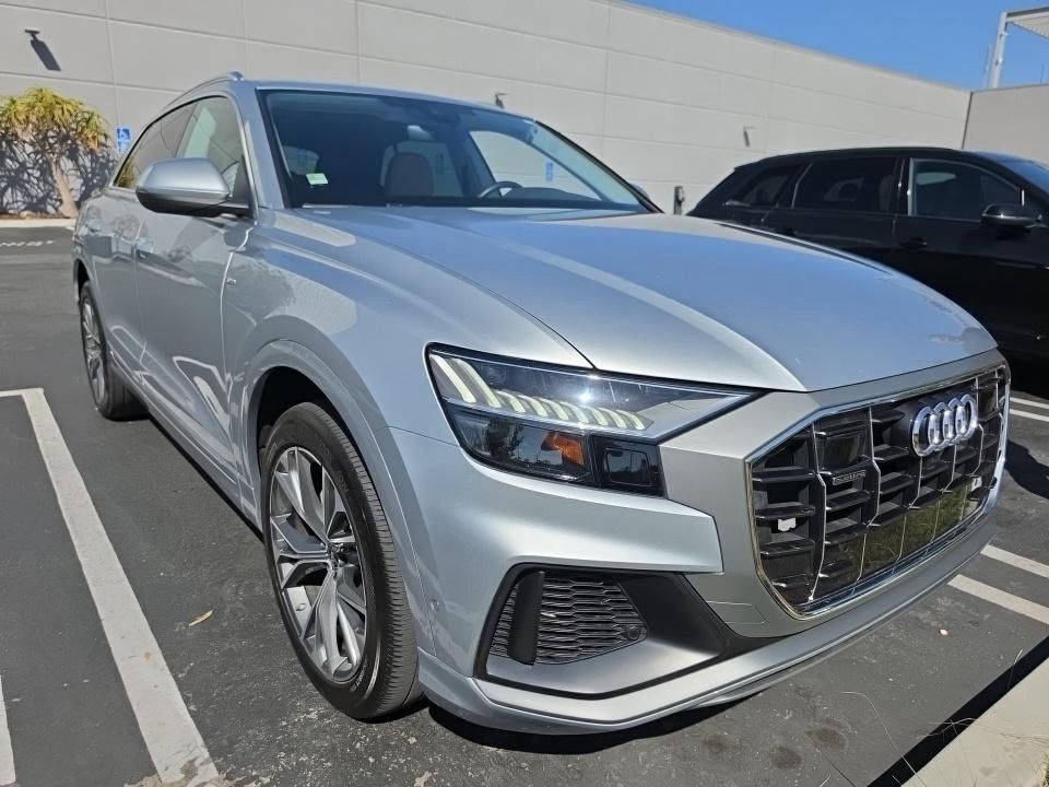 2023 AUDI Q8