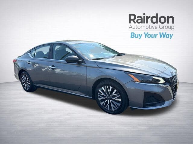 2024 NISSAN Altima
