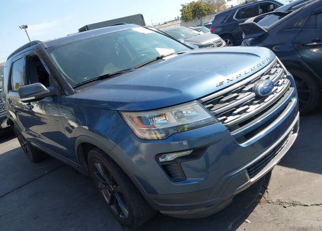 2018 FORD Explorer