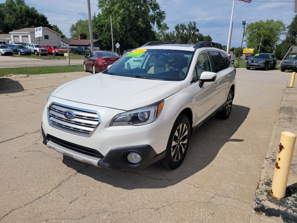 2016 SUBARU Outback