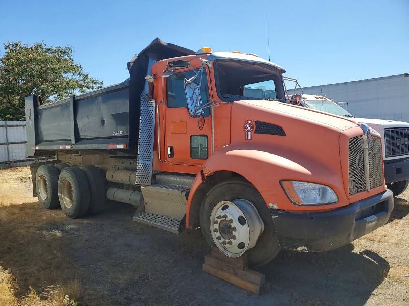 2016 KENWORTH T3 Series