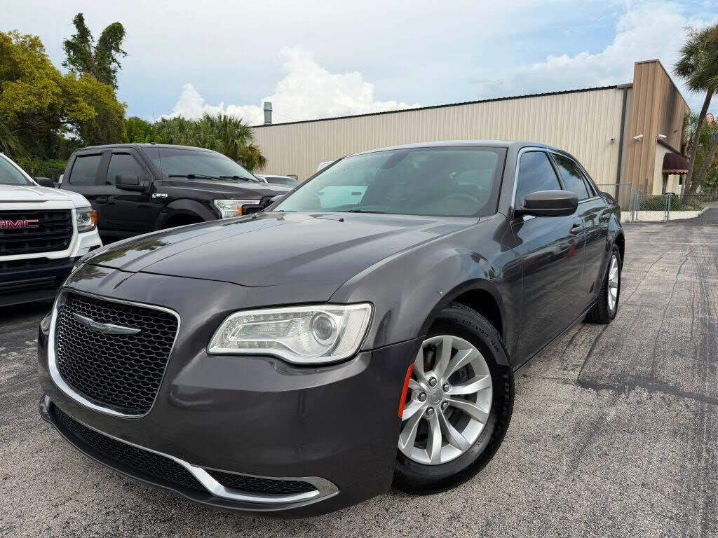 2015 CHRYSLER 300