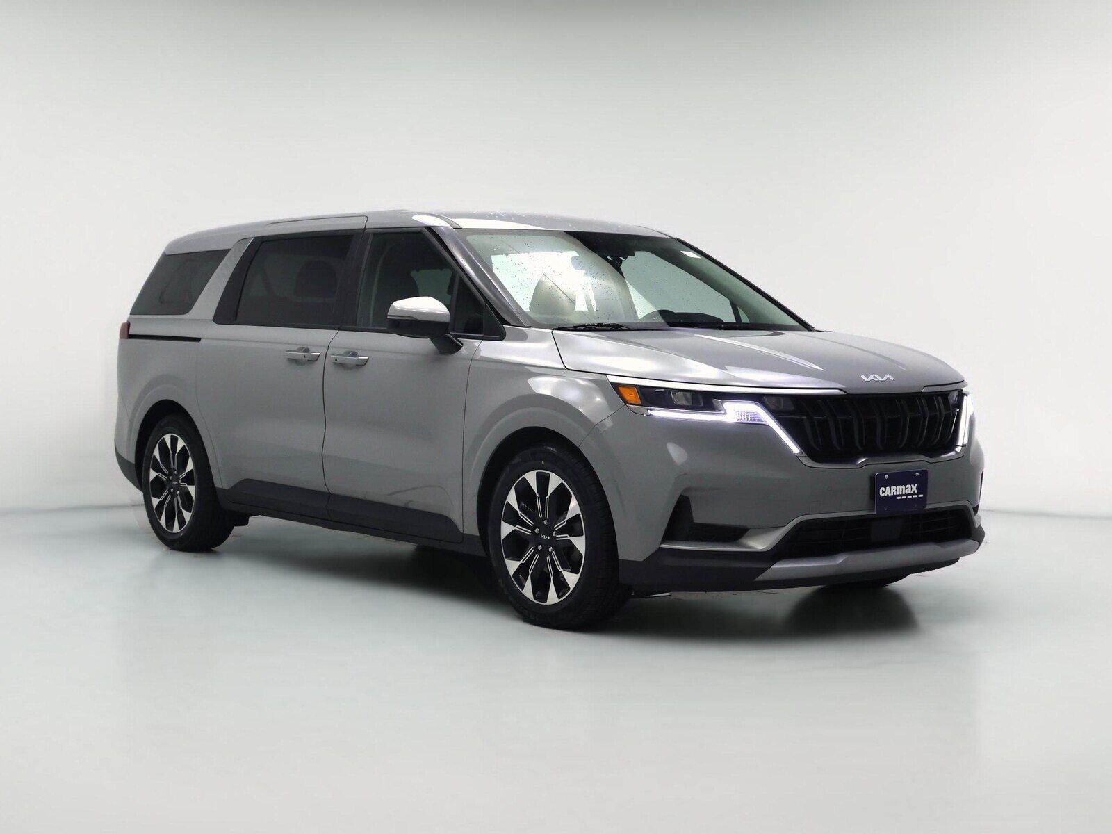 2024 KIA Carnival