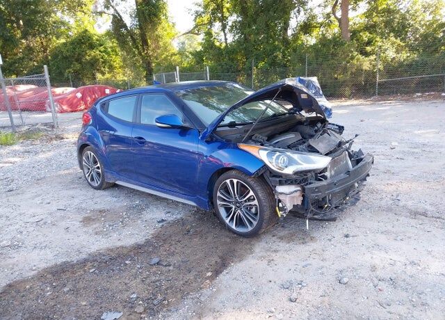 2016 HYUNDAI Veloster
