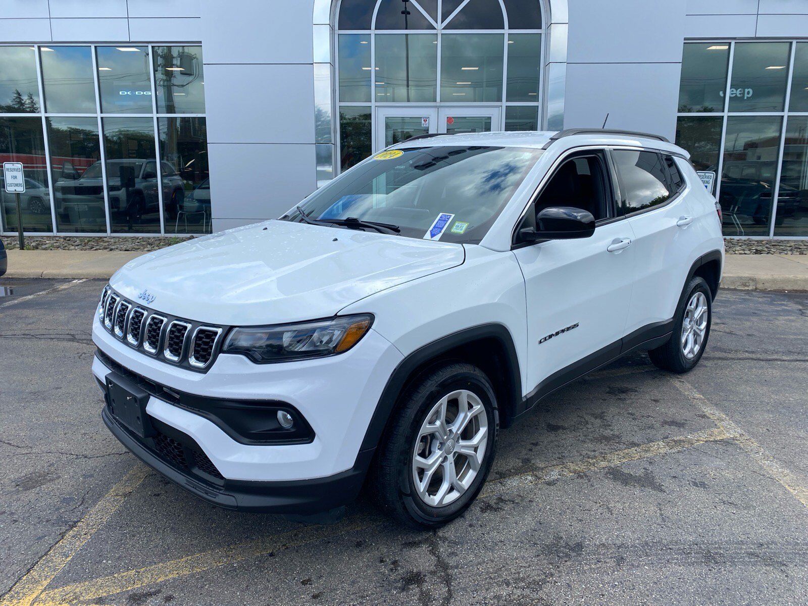 2024 JEEP Compass