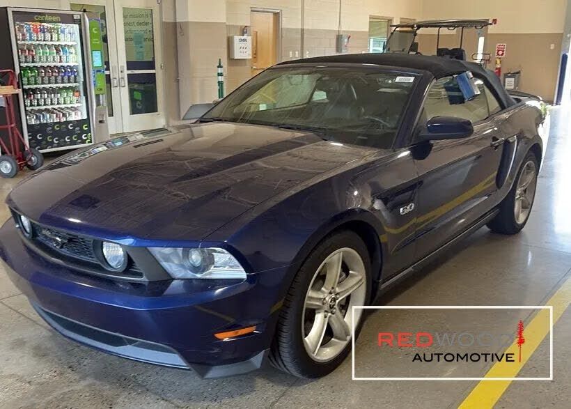 2011 FORD Mustang