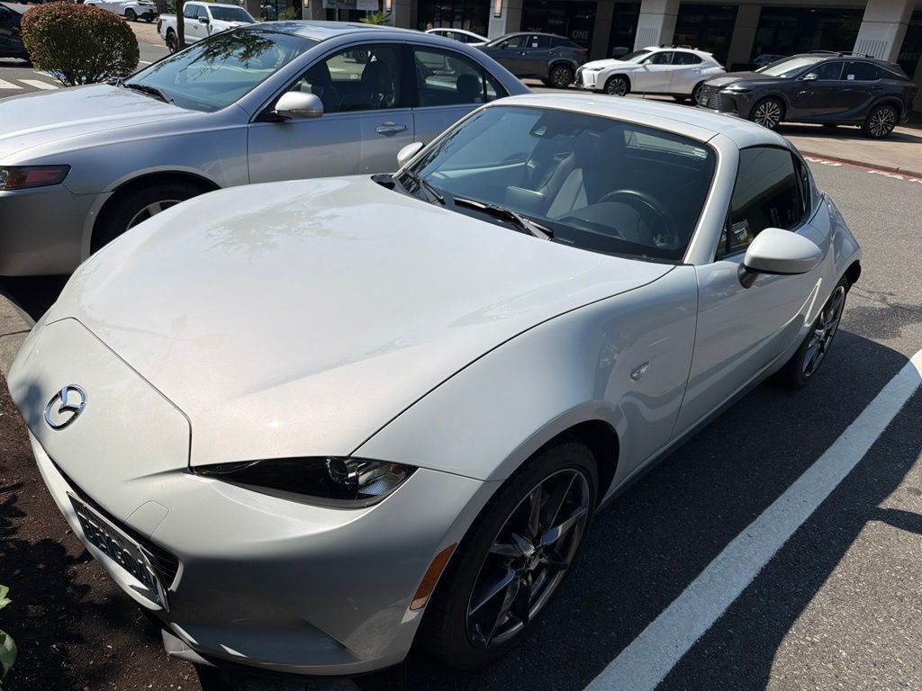 2017 MAZDA MX-5