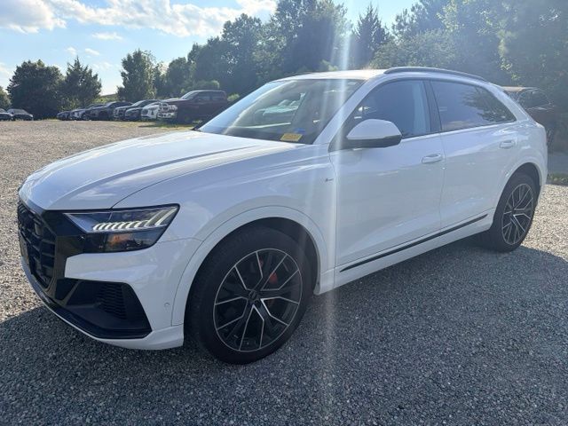 2023 AUDI Q8