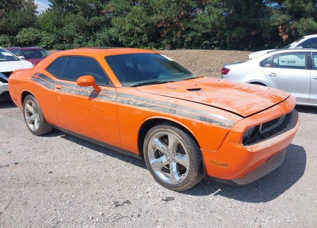 2014 DODGE Challenger