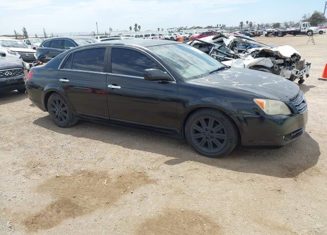 2007 TOYOTA Avalon