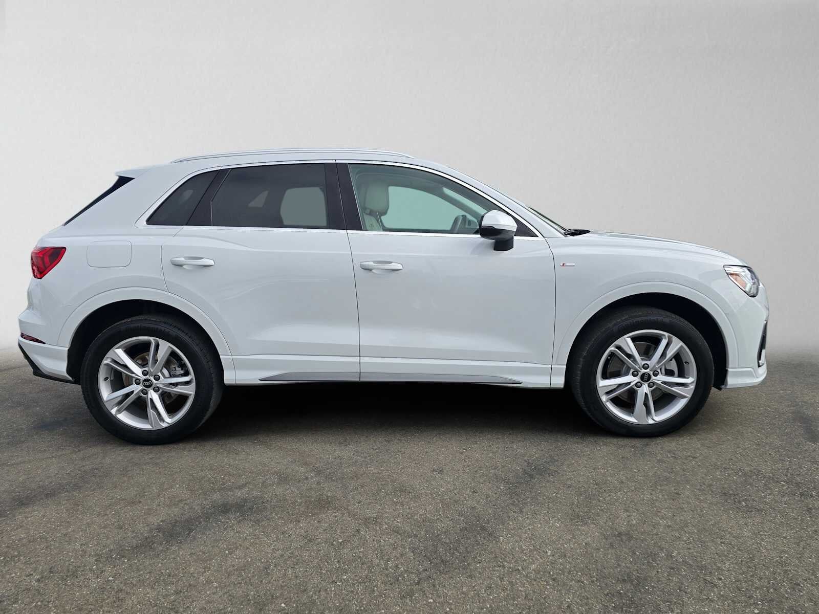 2024 Audi Q3