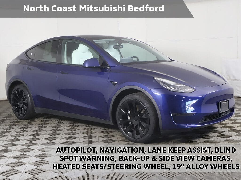 2022 TESLA Model Y