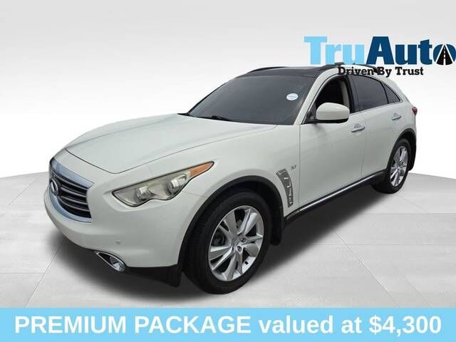 2016 INFINITI QX70