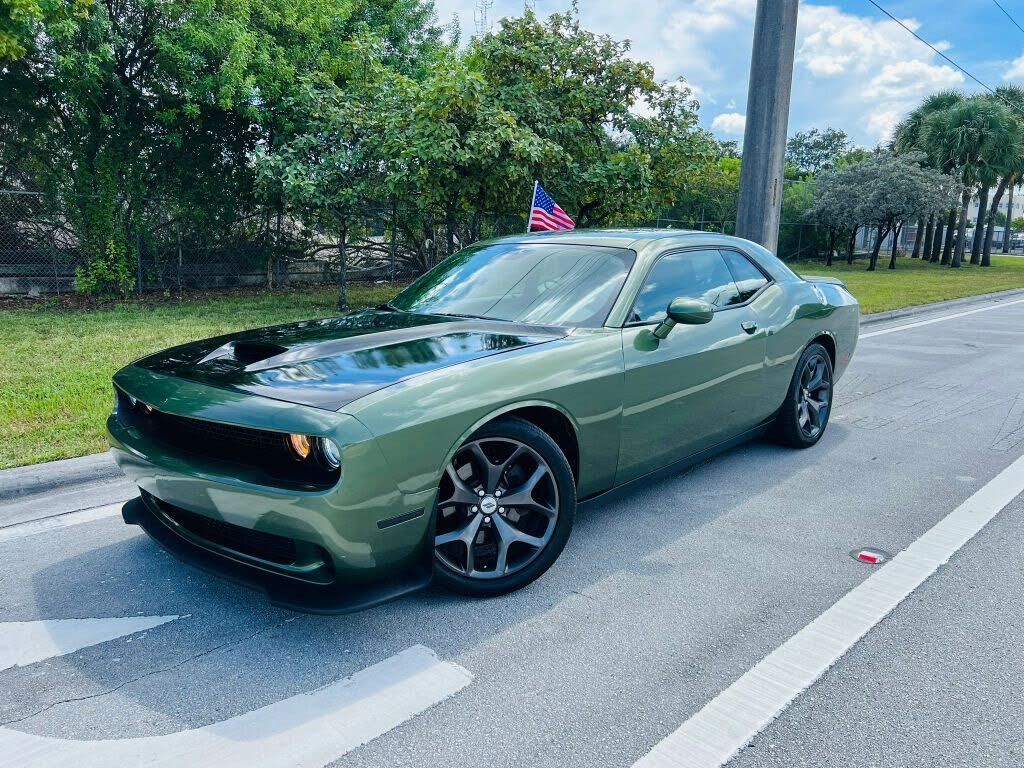 2019 DODGE Challenger