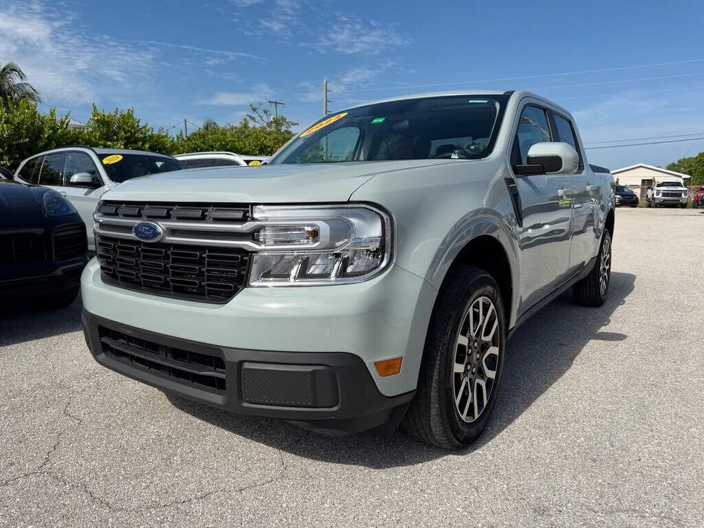 2023 FORD Maverick