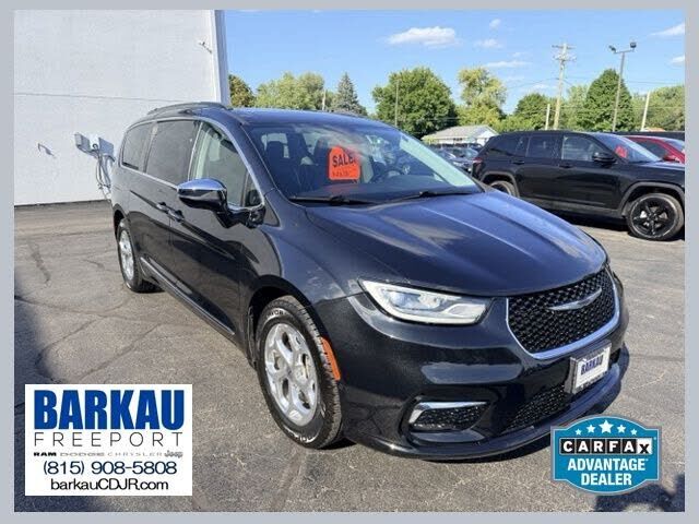 2022 CHRYSLER Pacifica