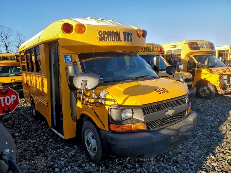 2013 CHEVROLET Express