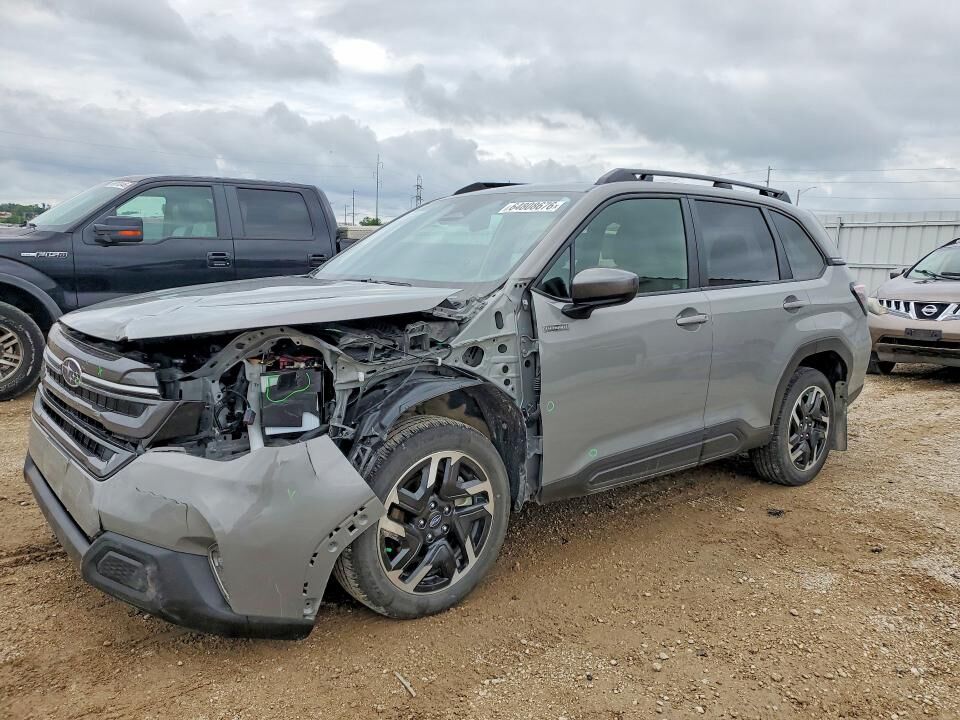2025 SUBARU Forester