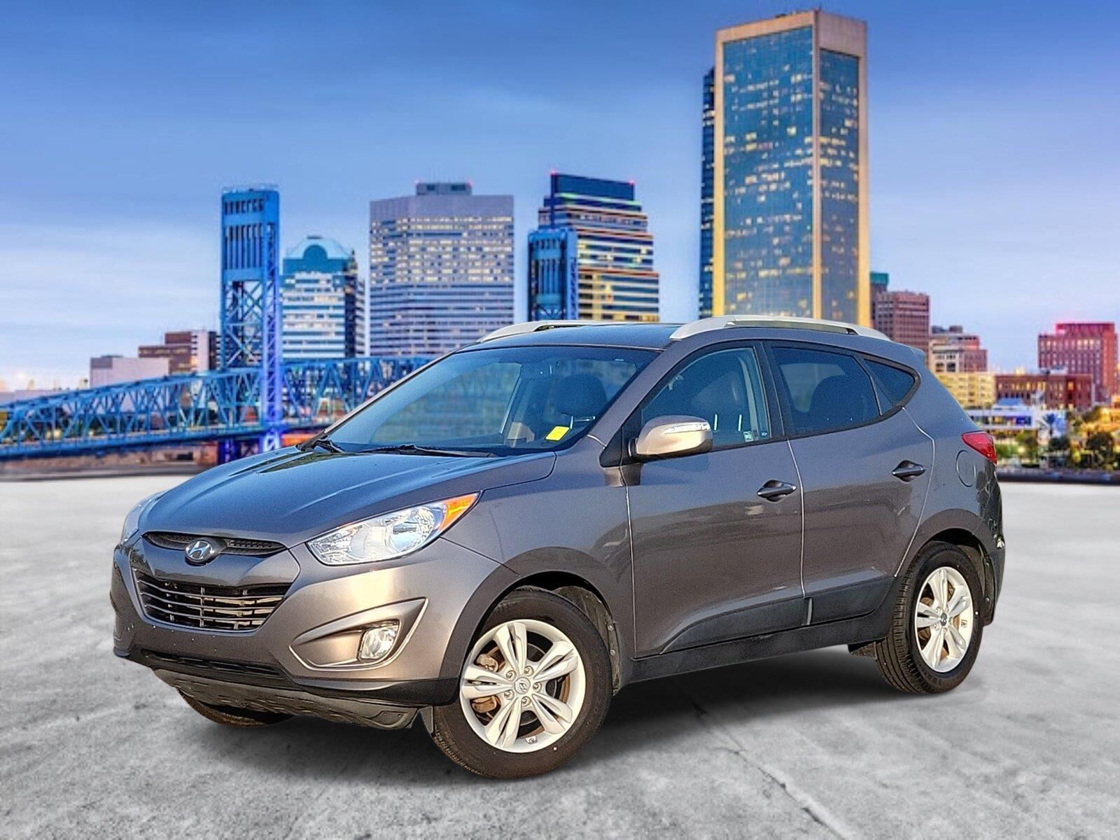 2013 HYUNDAI Tucson