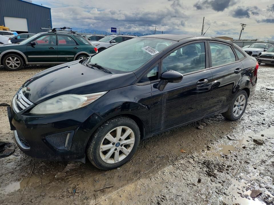 2012 FORD Fiesta