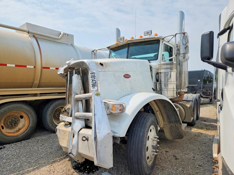 2012 PETERBILT 388