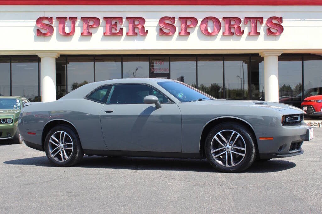 2019 DODGE Challenger