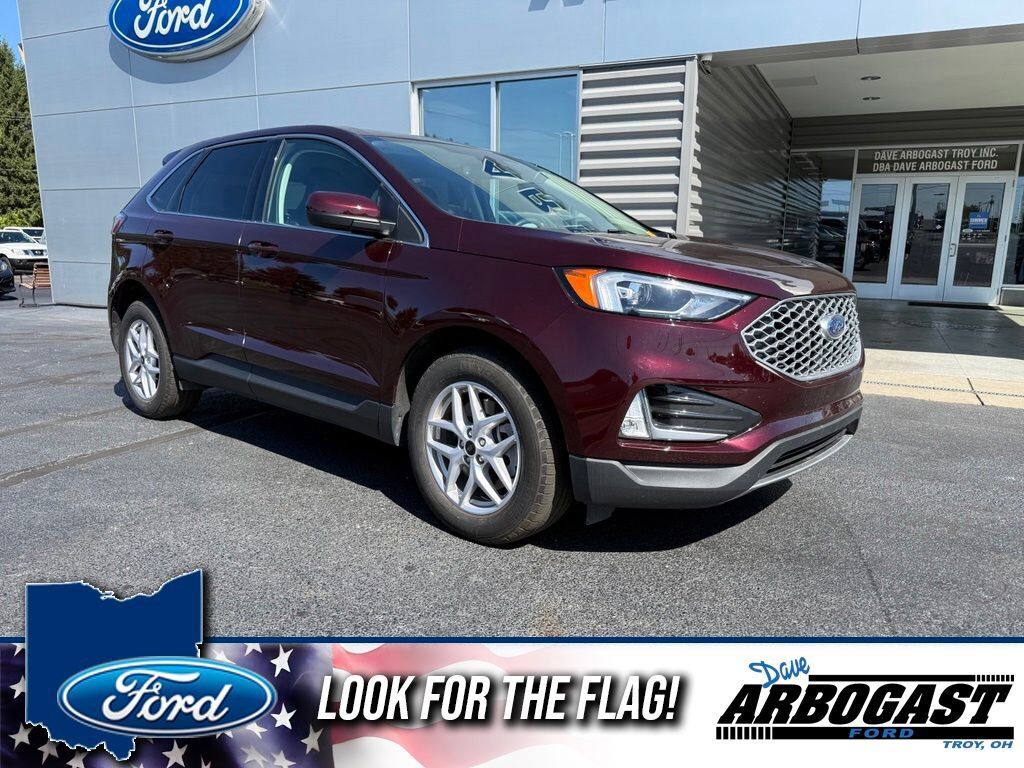2023 FORD Edge