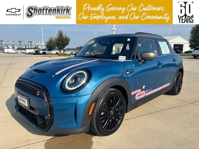 2023 MINI Hardtop