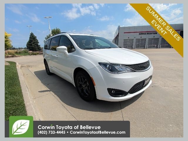 2020 CHRYSLER Pacifica