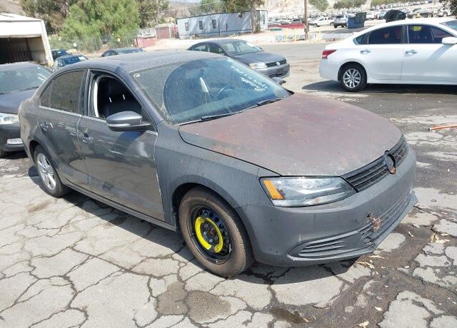 2014 VOLKSWAGEN Jetta