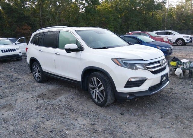 2017 HONDA Pilot
