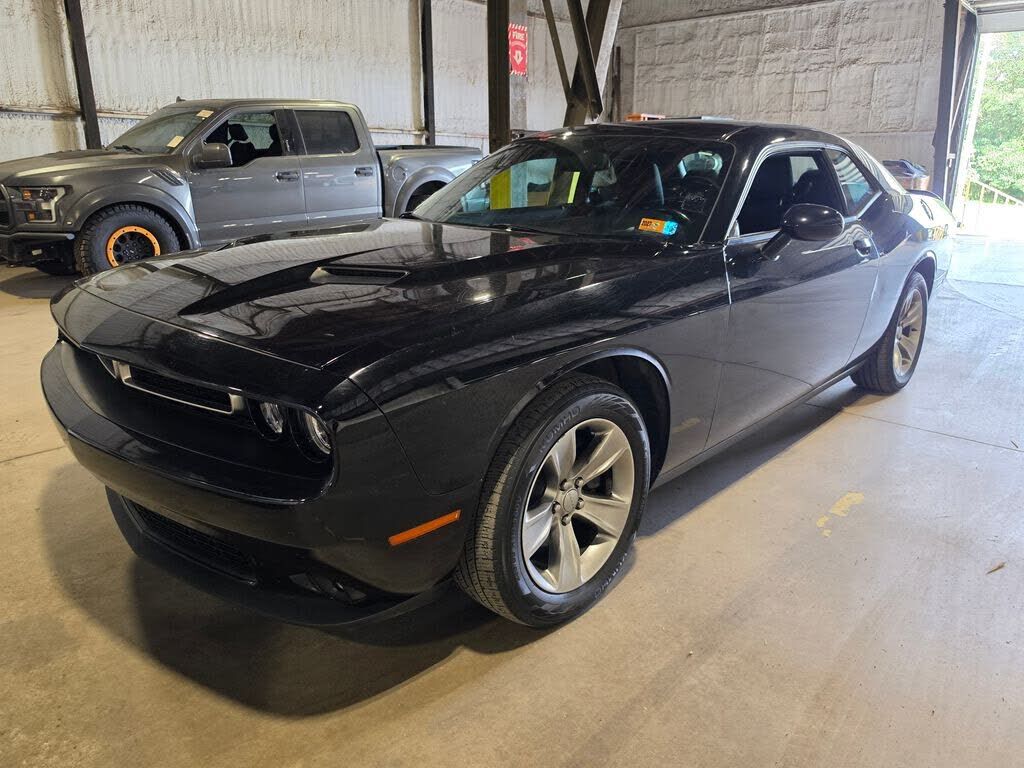2019 DODGE Challenger