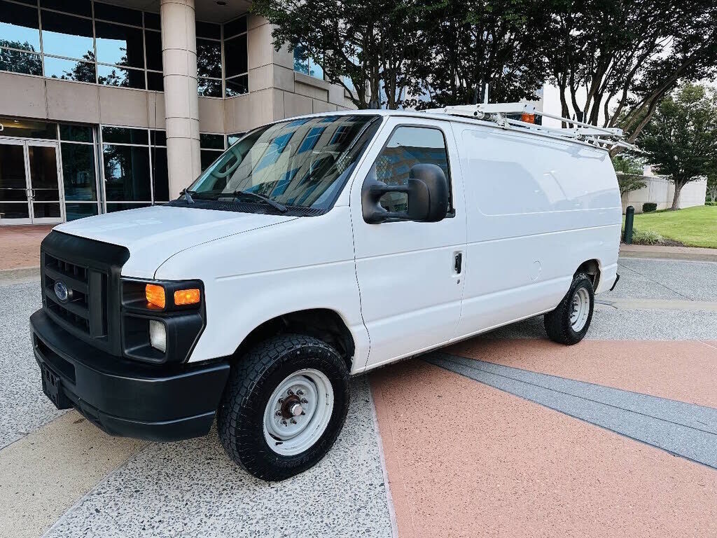 2012 FORD E-150