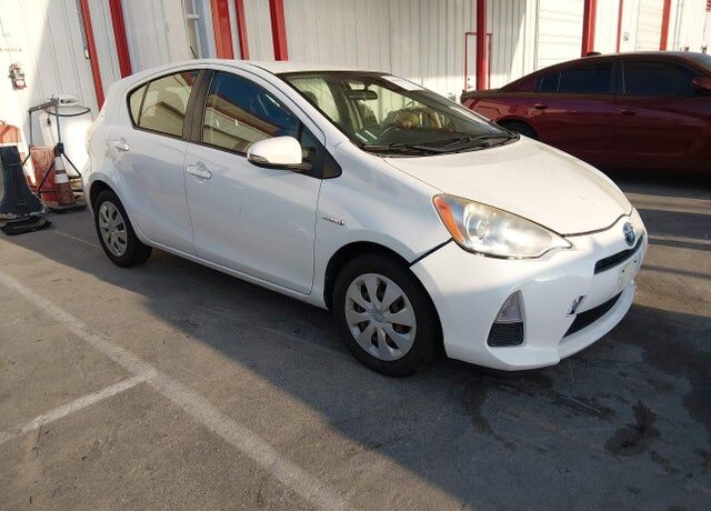 2012 TOYOTA Prius