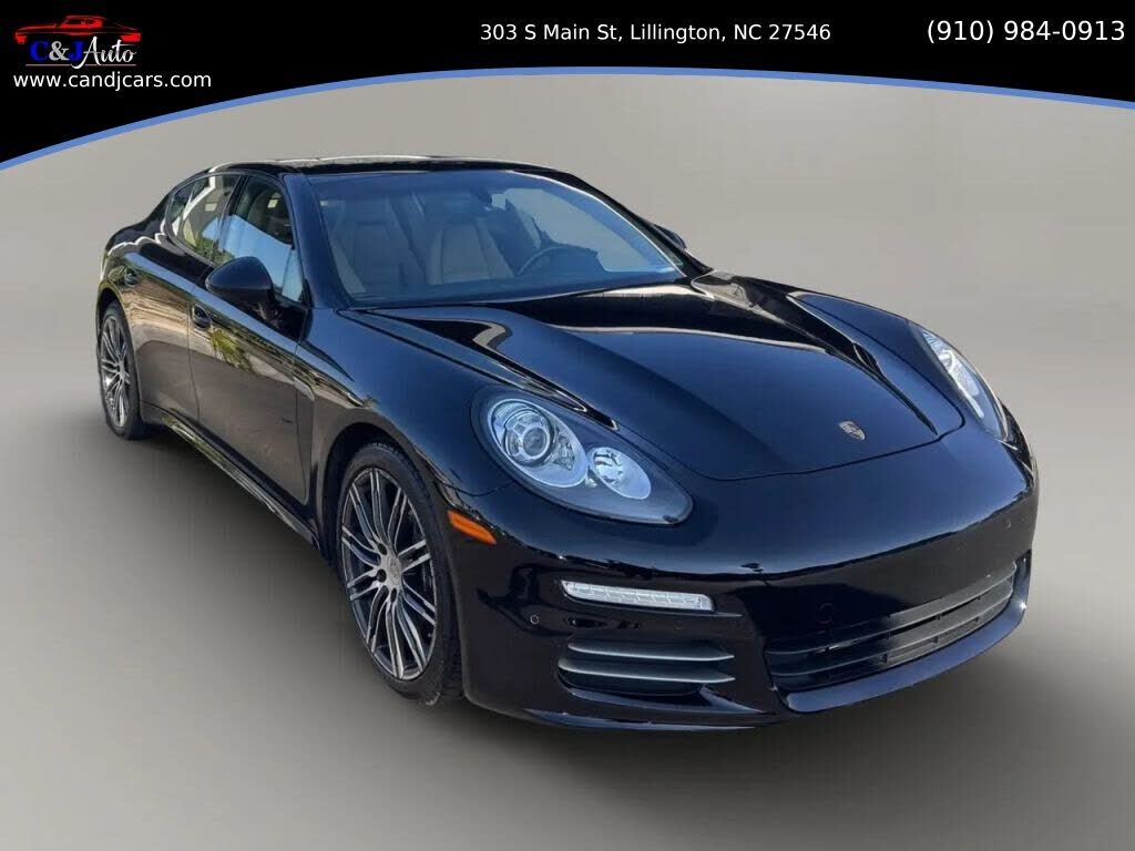 2015 PORSCHE Panamera