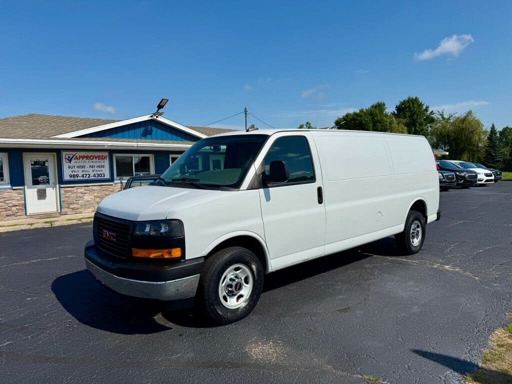 2018 GMC Savana